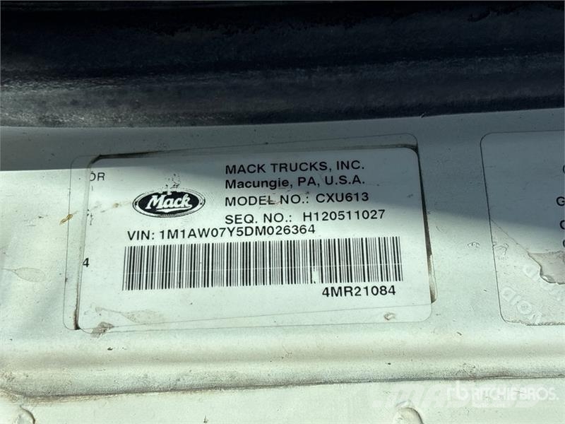 Mack CXU613 Prime Movers