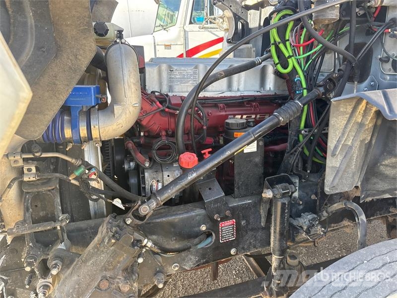Mack CXU613 Autotractoare
