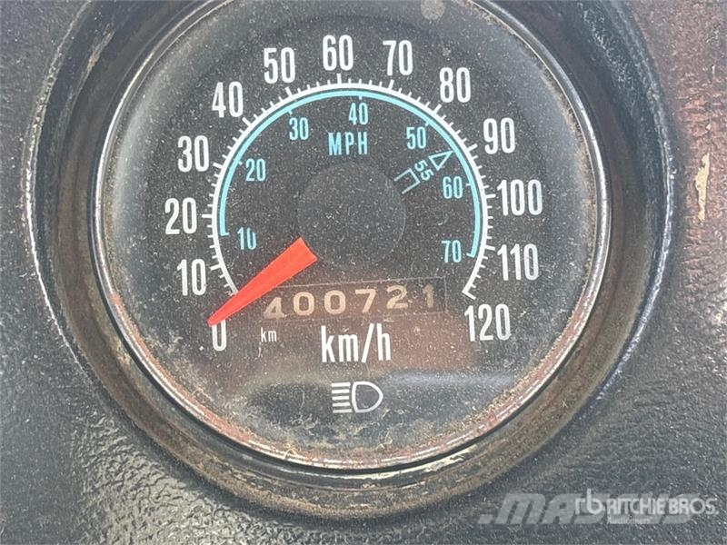 Mack Econodyne R688ST 6x4 Grain Truck Kmetijski / žitni tovornjaki