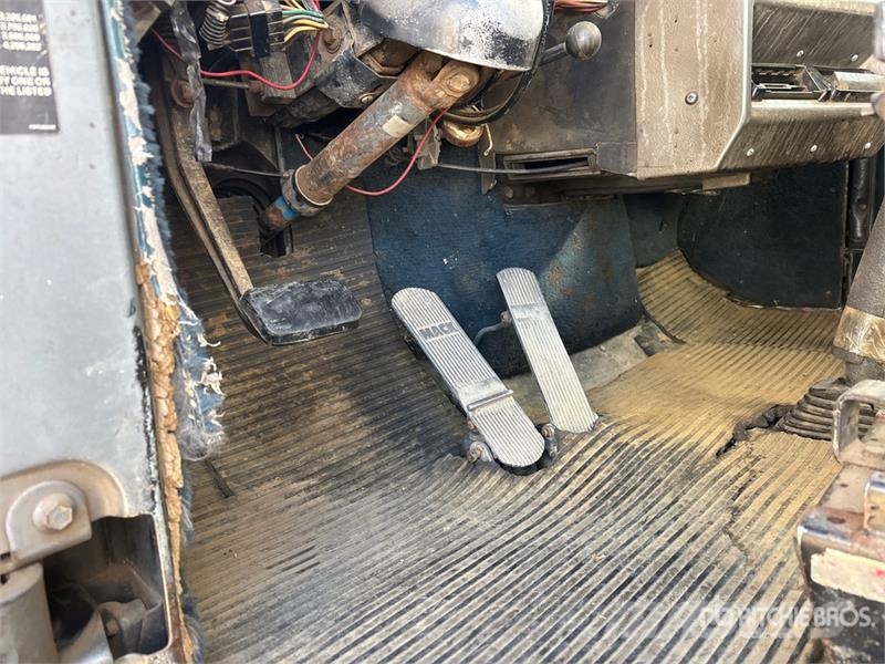 Mack Econodyne R688ST 6x4 Grain Truck Kmetijski / žitni tovornjaki