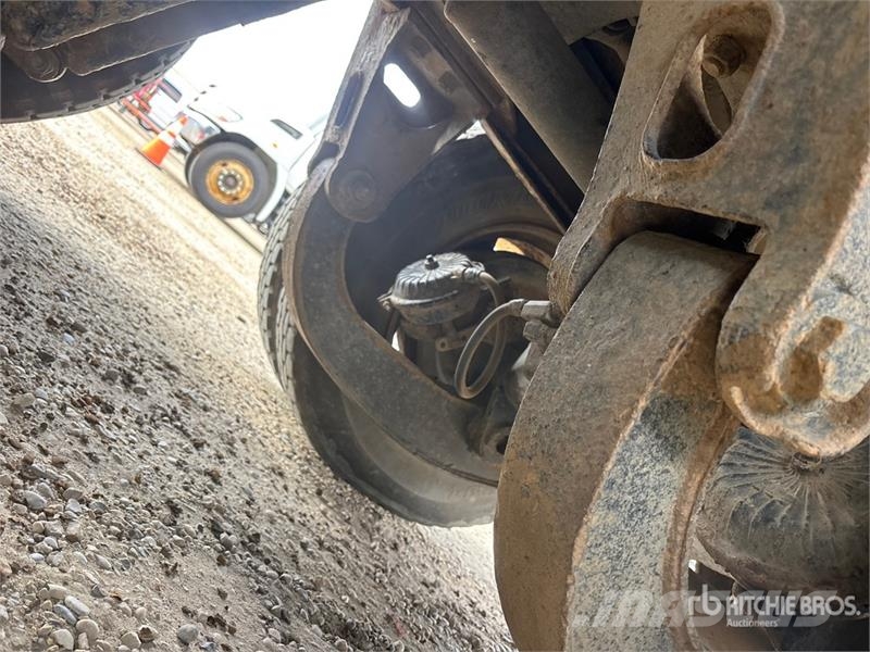 Mack Econodyne R688ST 6x4 Grain Truck Kmetijski / žitni tovornjaki