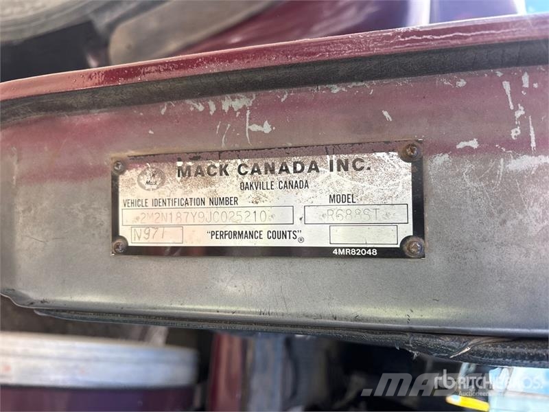 Mack Econodyne R688ST 6x4 Grain Truck Kmetijski / žitni tovornjaki