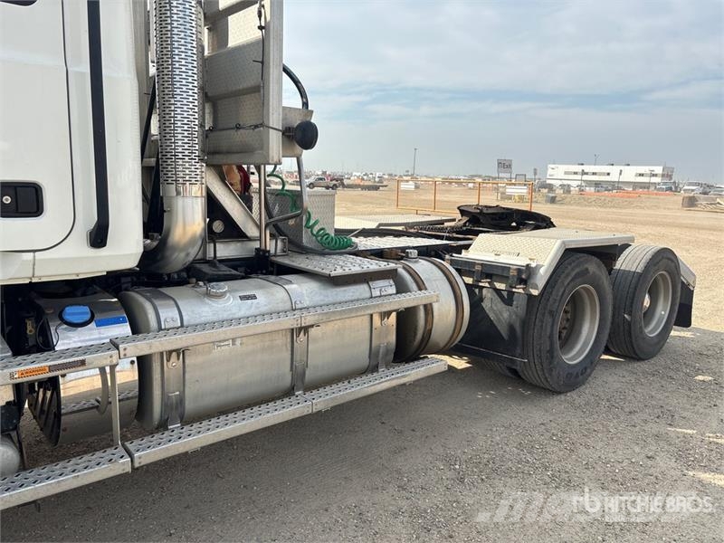 Mack Granite 64BT 6x4 T/A Day Cab Truck Tractor Autotractoare