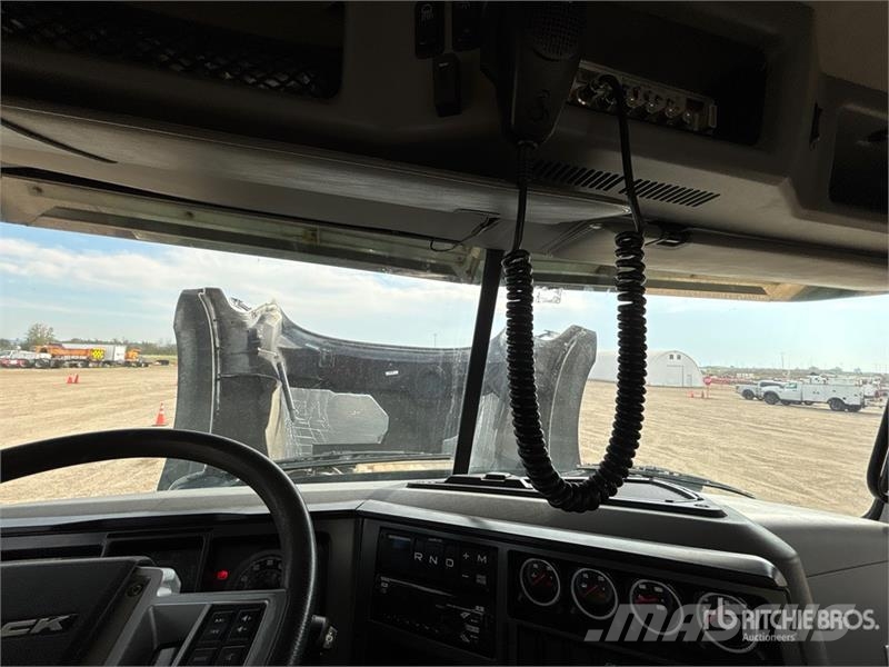 Mack Granite 64BT 6x4 T/A Day Cab Truck Tractor Autotractoare
