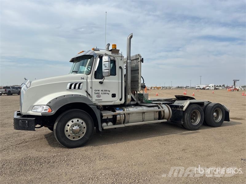 Mack Granite 64BT 6x4 T/A Day Cab Truck Tractor Autotractoare