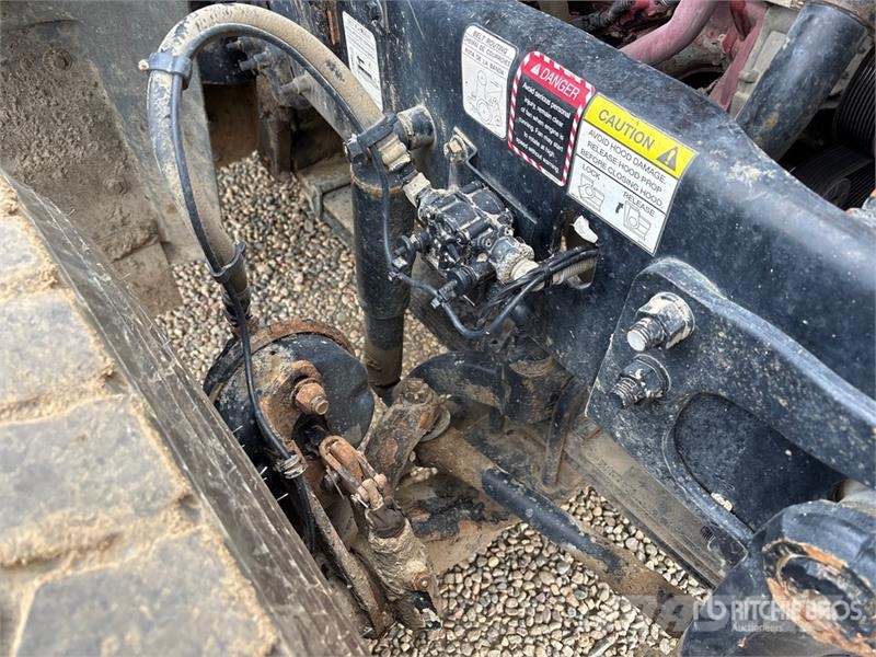 Mack GU714 8x6 Cab and Chassis Kabine i unutrašnjost