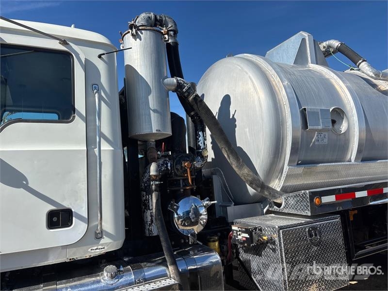 Mack GU813 Sewage disposal Trucks