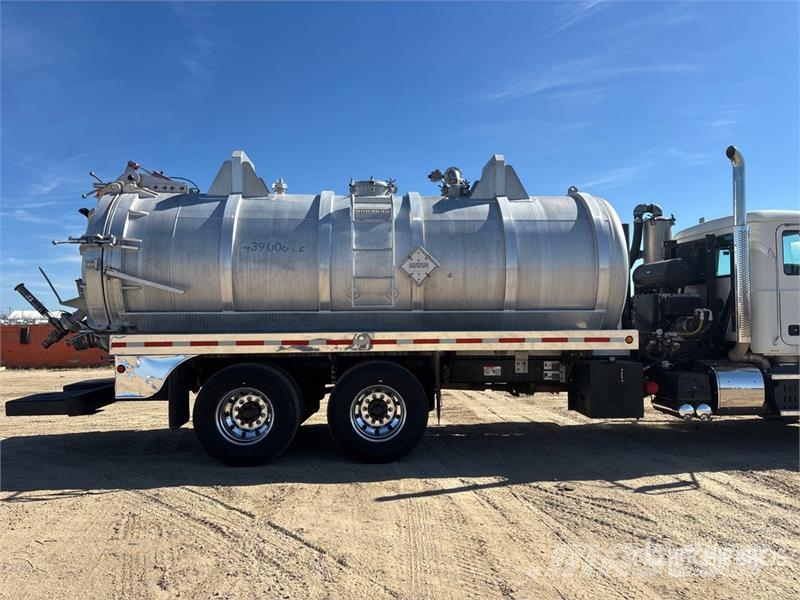 Mack GU813 Sewage disposal Trucks
