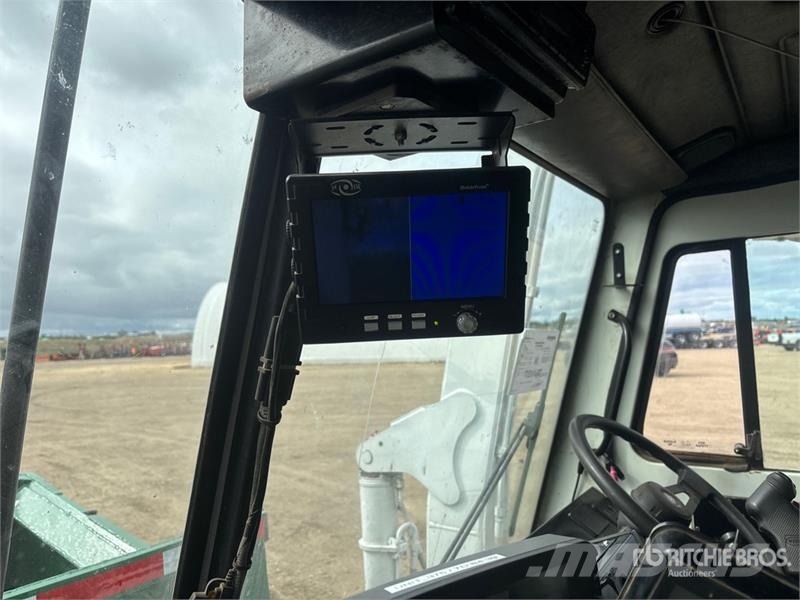 Mack LEU613 Сміттєвози