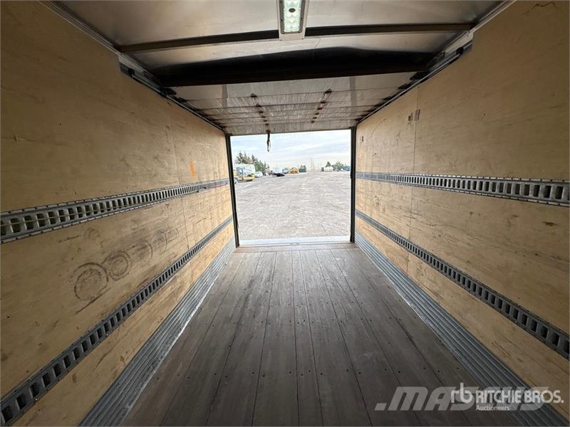 Mack MD742 4x2 Freight Van Truck Camion cassonati