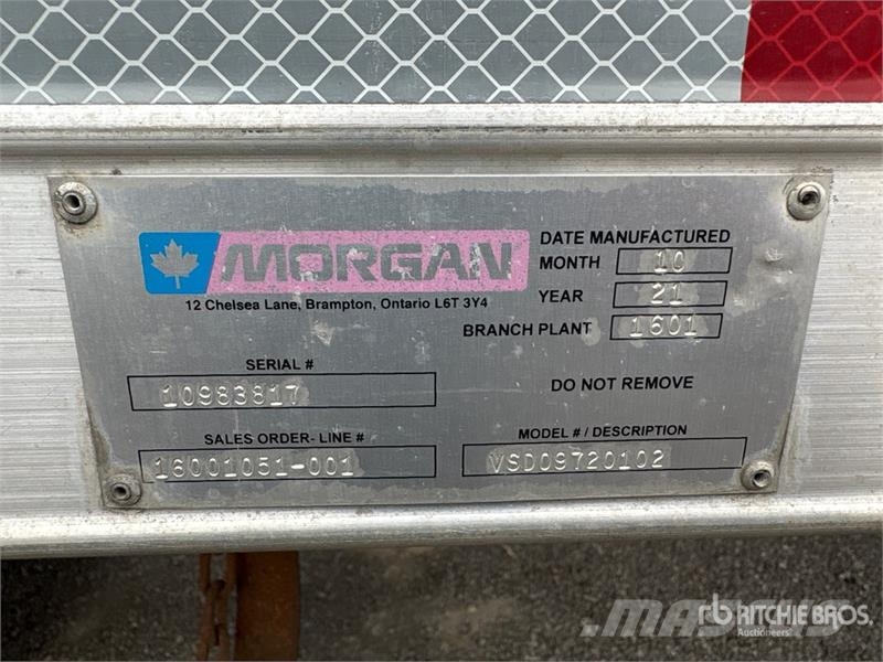 Mack MD742 4x2 Freight Van Truck Camion cassonati