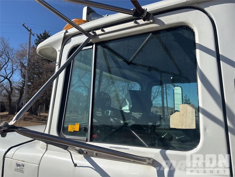 Mack RD688S 6x4 Feed Truck 農用 / 榖粒 卡車