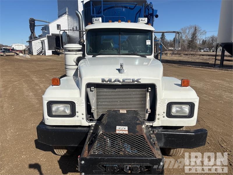 Mack RD688S 6x4 Feed Truck 農用 / 榖粒 卡車