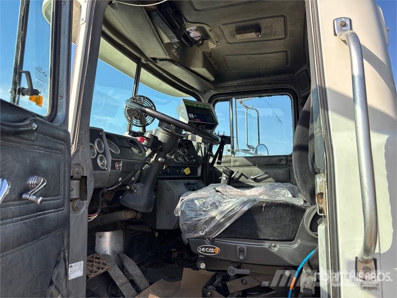 Mack RD688S 6x4 Feed Truck Landbrugs / kornlastbiler