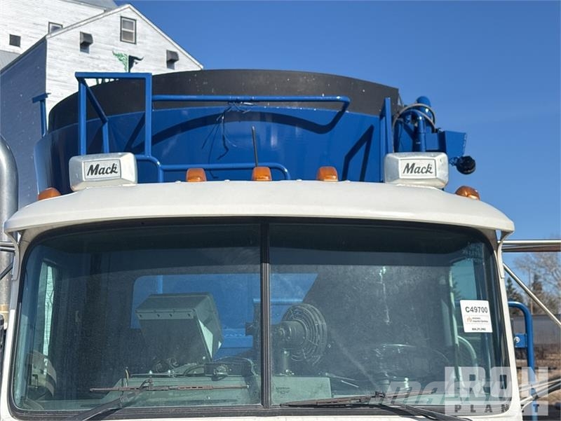 Mack RD688S 6x4 Feed Truck 農用 / 榖粒 卡車