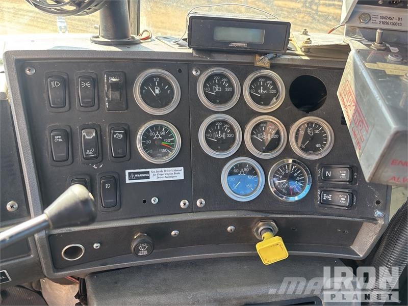 Mack RD688S 6x4 Feed Truck 農用 / 榖粒 卡車