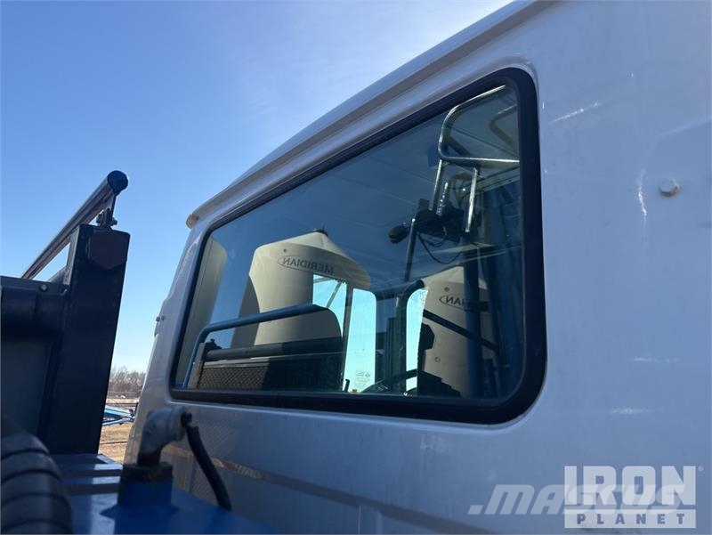 Mack RD688S 6x4 Feed Truck 農用 / 榖粒 卡車