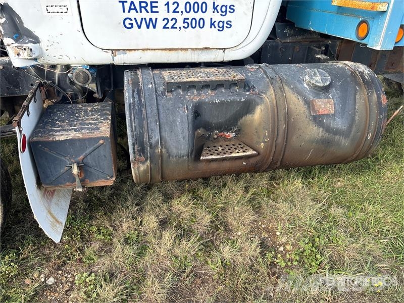 Mack RD688S 6x4 Grain Truck شاحنات المزارع / الحبوب