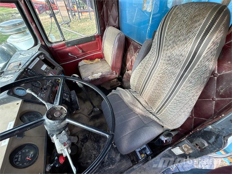 Mack RD688S 6x4 Grain Truck شاحنات المزارع / الحبوب