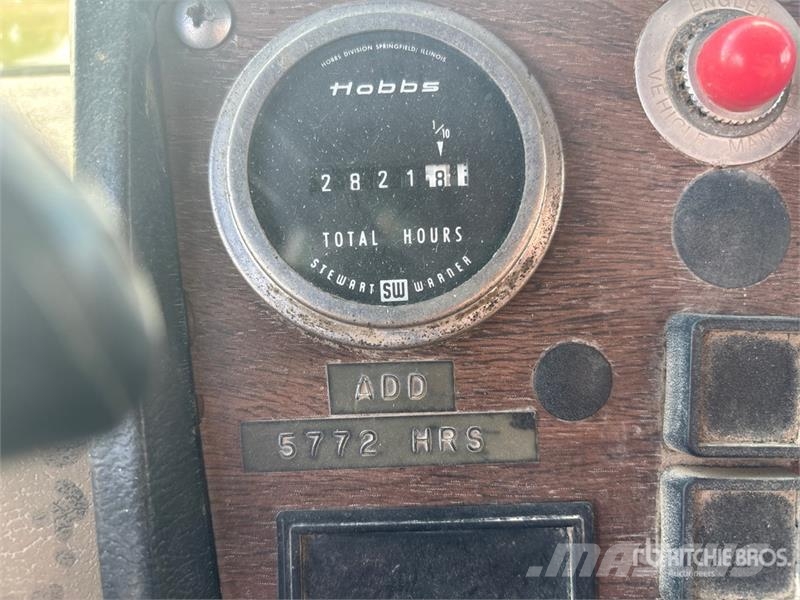 Mack RD688S 6x4 Grain Truck شاحنات المزارع / الحبوب