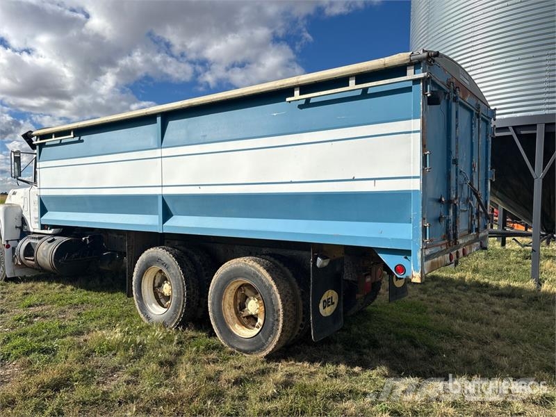 Mack RD688S 6x4 Grain Truck شاحنات المزارع / الحبوب