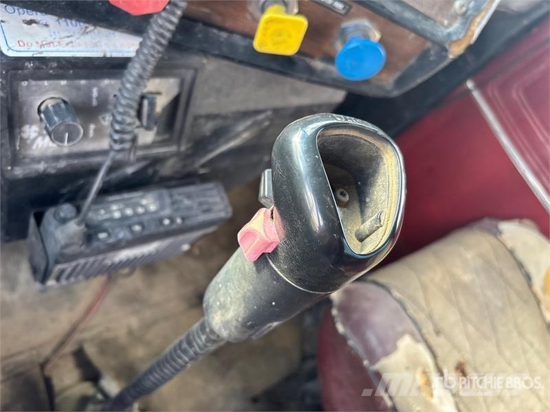 Mack RD688S 6x4 Grain Truck شاحنات المزارع / الحبوب