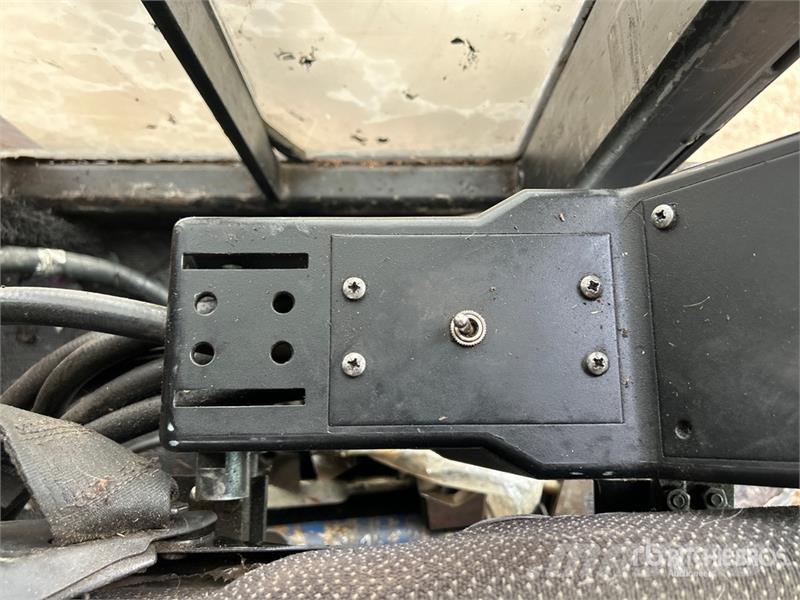 Madill 320C Track Feller Buncher Kaatokasauskoneet