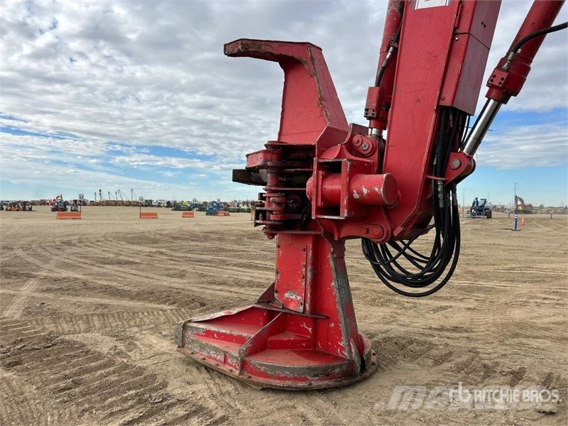Madill 320C Track Feller Buncher Kaatokasauskoneet