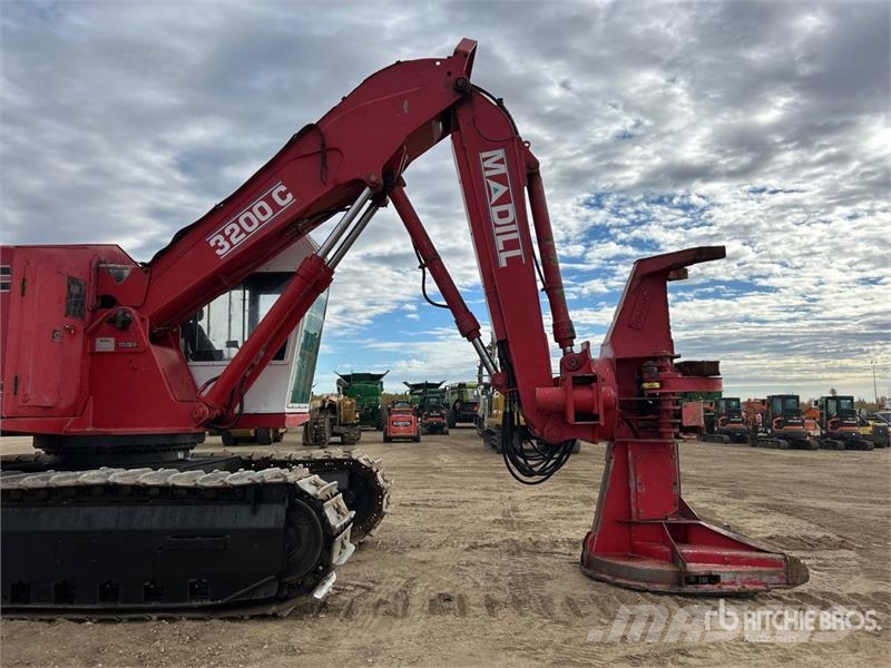 Madill 320C Track Feller Buncher Kaatokasauskoneet