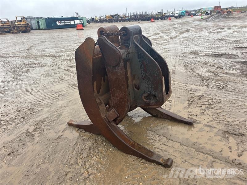 Madill Tongs Log Grapple Grapples