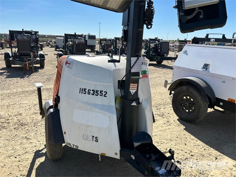 Magnum (Generac) MLTS 2.5 kW Light Tower Осветительные установки