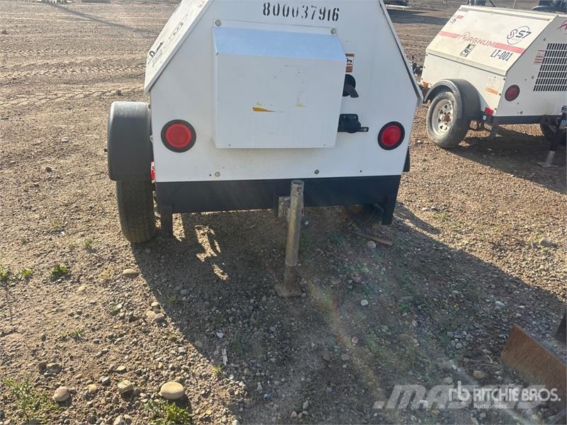Magnum MLT4080KV 8 kW Light Tower Light towers