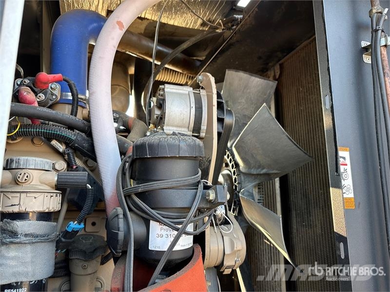 Magnum MMG150DCAN6 119 kW Mobile Generator Set ディーゼル発電機