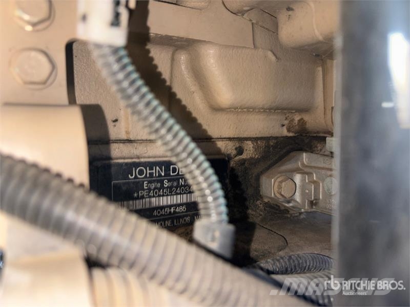 Magnum MMG150DCAN6 119 kW Mobile Generator Set ディーゼル発電機