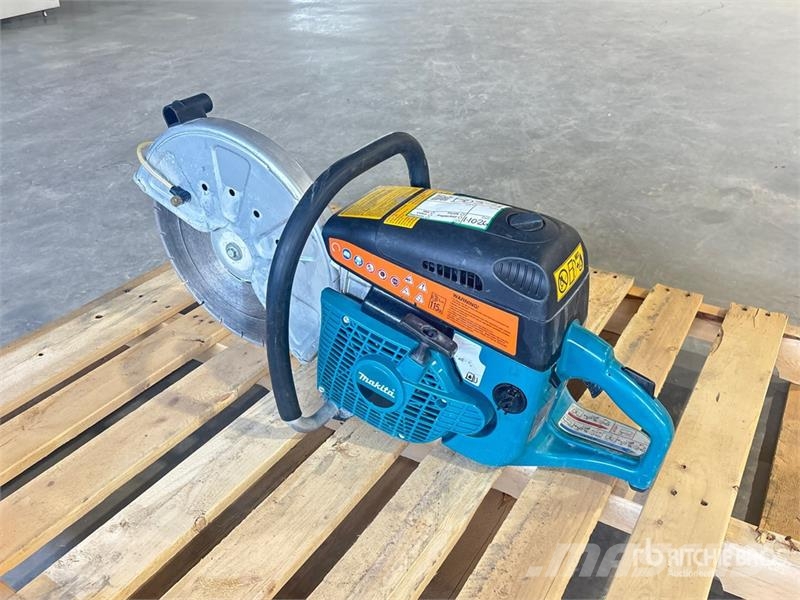 Makita Concrete Saw معدات البناء - غير ذلك