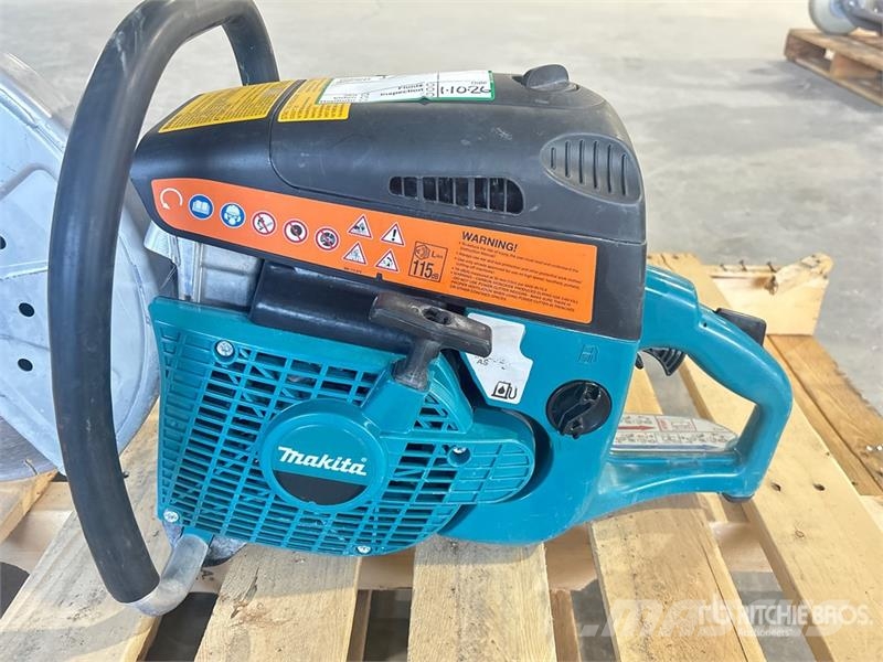 Makita Concrete Saw معدات البناء - غير ذلك