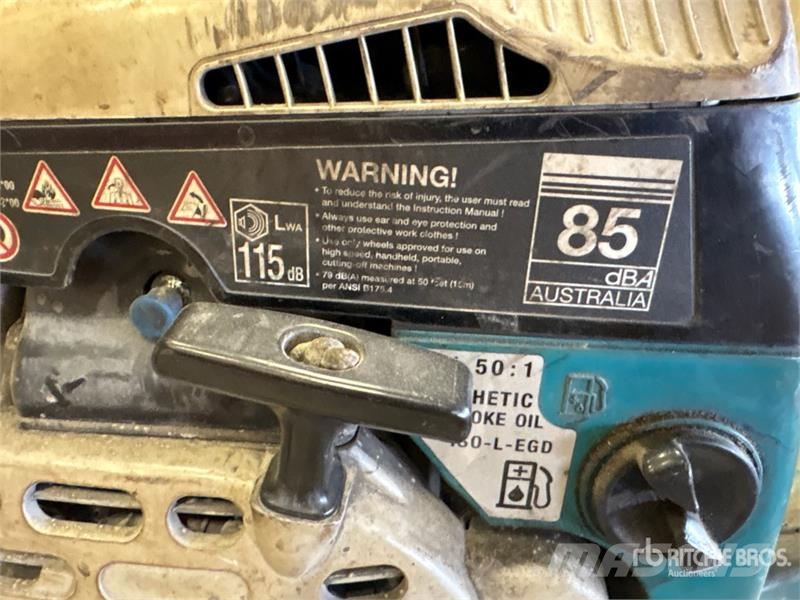 Makita DPC6410 12 in Disc Cutter مكونات أخرى