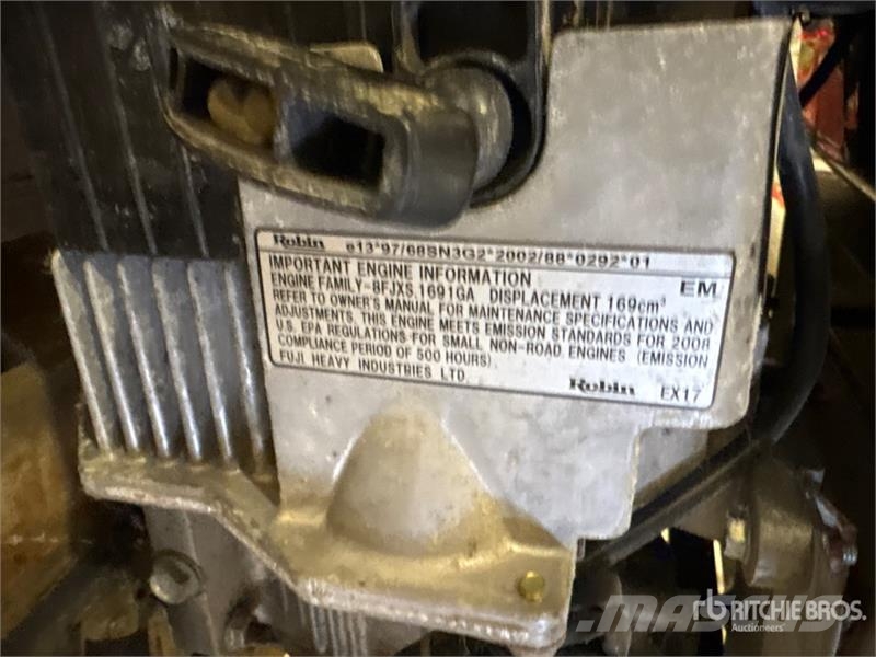 Makita G2800I 2.8 kW Generator Set Diesel Generators