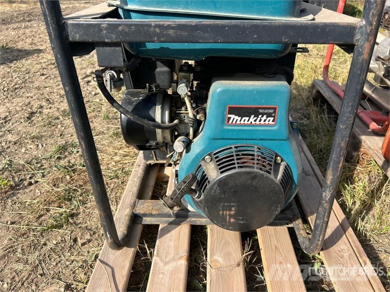 Makita G6101R 4.8 kW Generator Set Dízel áramfejlesztők