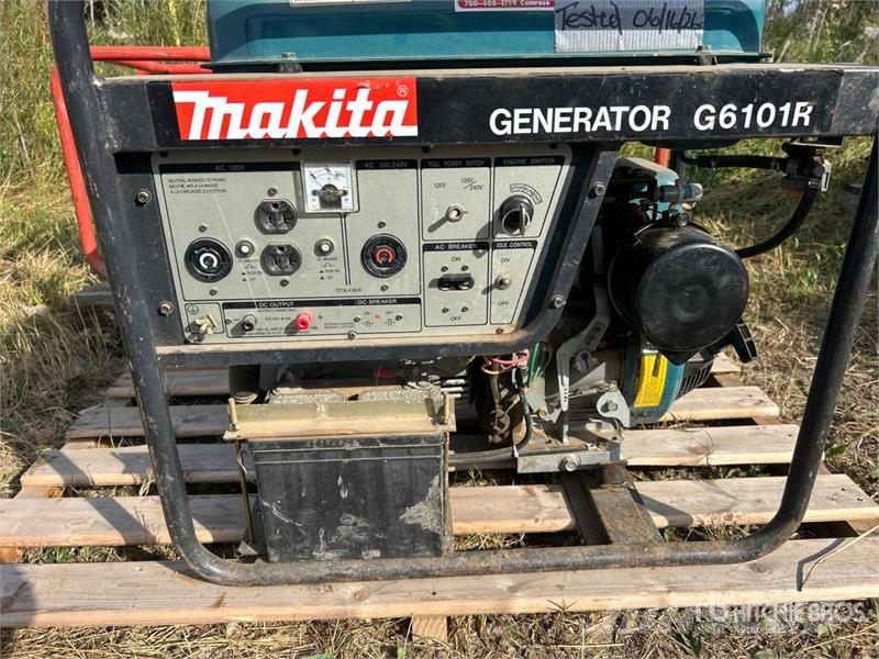 Makita G6101R 4.8 kW Generator Set Dízel áramfejlesztők