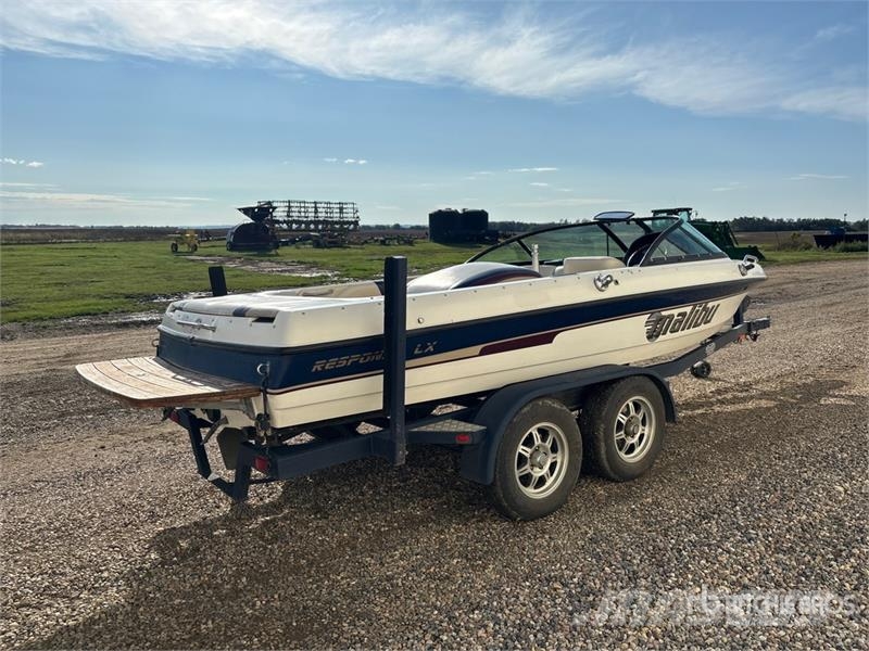  Malibu Response LX 21 ft Ski Boat Work boats / barges