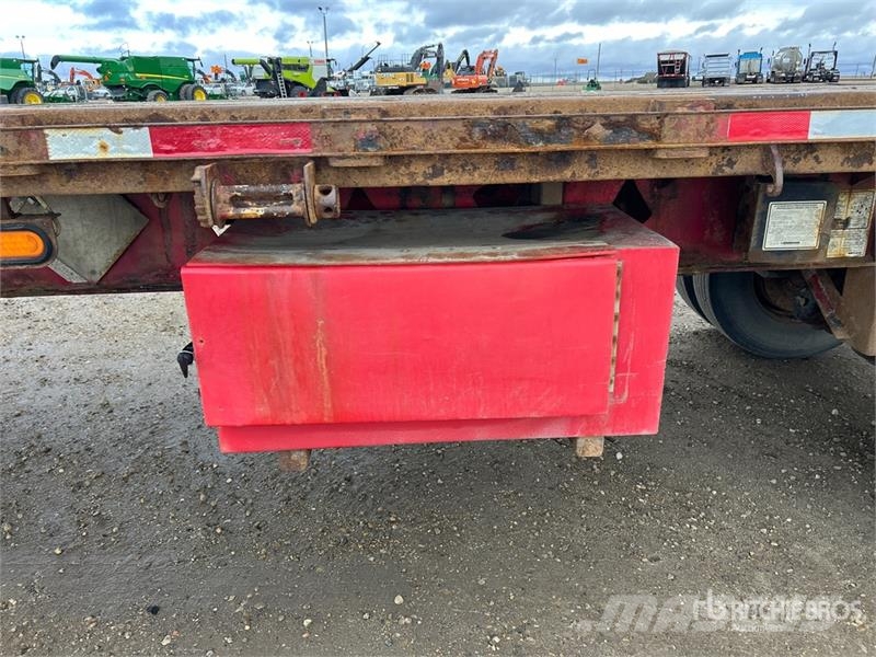 Manac 10128A00 28 ft S/A Flatbed Trailer Madelhaagised