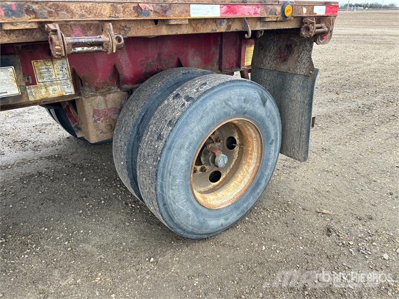 Manac 10128A00 28 ft S/A Flatbed Trailer Madelhaagised