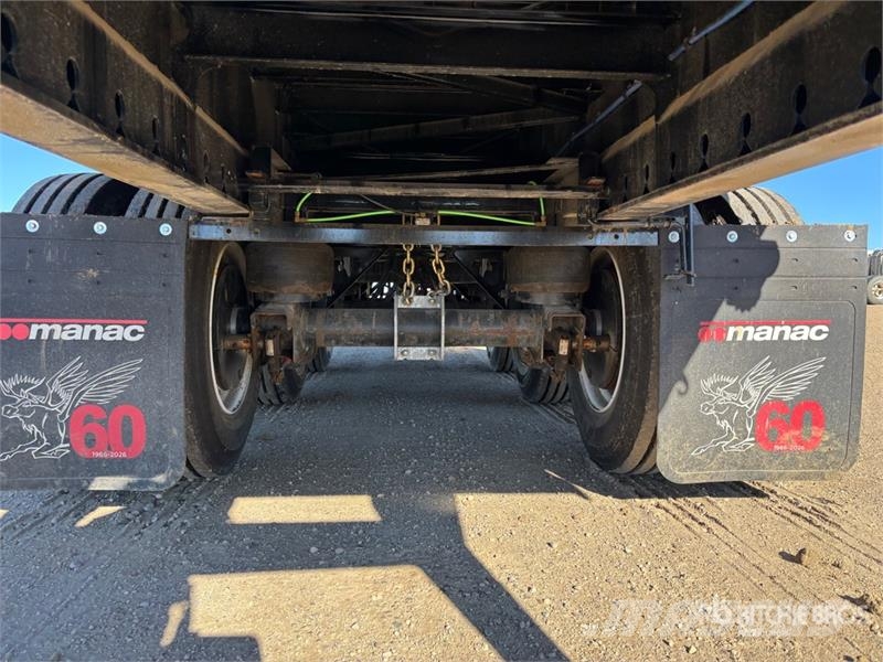 Manac 10353A020 53 ft Tri/A Flatbed Trailer (Unused) Planhengere