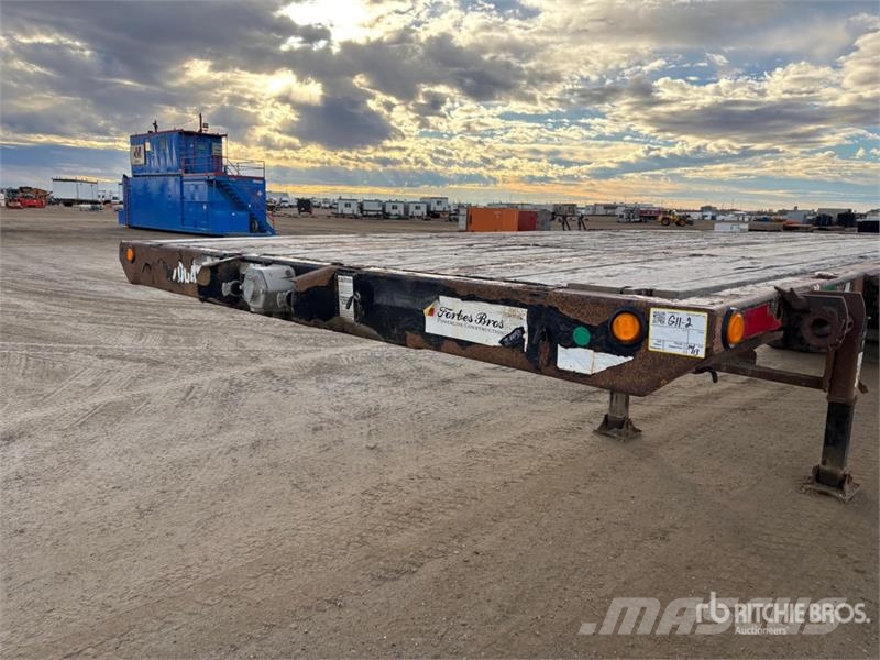 Manac 32 ft Super B-Train Lead Flatbed Trailer Madelhaagised