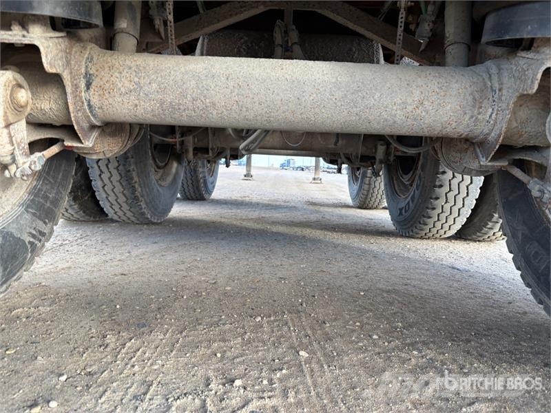 Manac 32 ft Super B-Train Lead Flatbed Trailer Madelhaagised