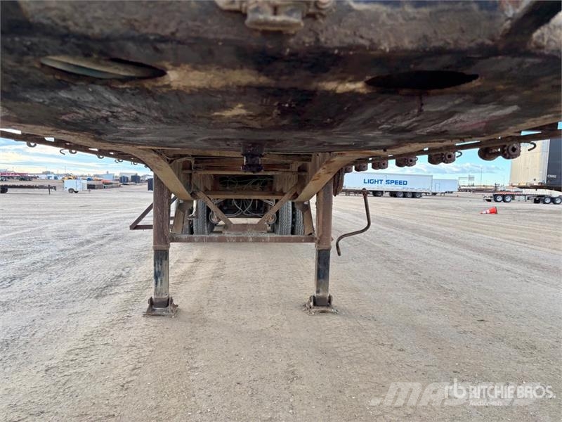 Manac 32 ft Super B-Train Lead Flatbed Trailer Madelhaagised