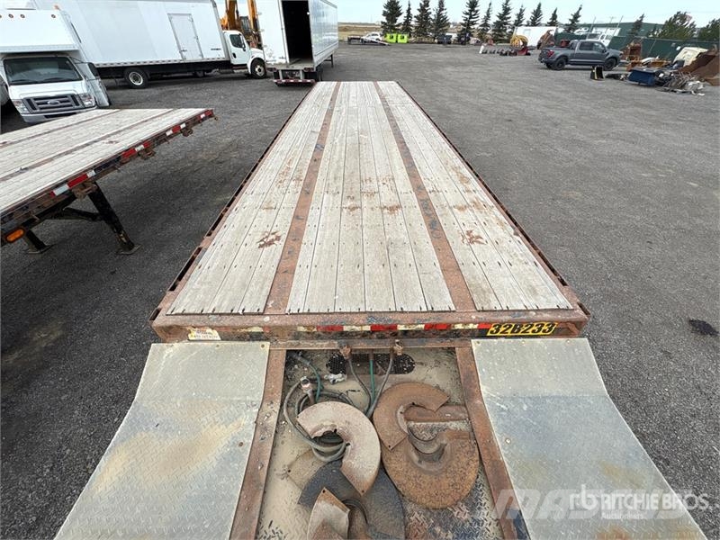 Manac 32 ft Tri/A Super B-Train Lead Flatbed Trailer Rimorchi con sponde ribaltabili