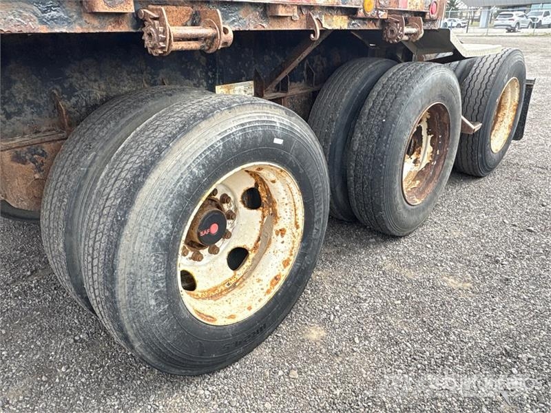 Manac 32 ft Tri/A Super B-Train Lead Flatbed Trailer Rimorchi con sponde ribaltabili