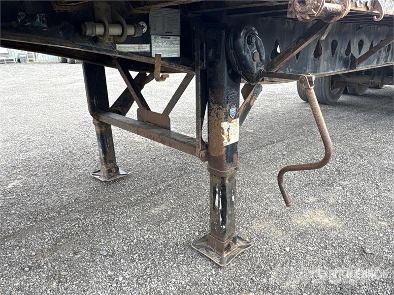 Manac 32 ft Tri/A Super B-Train Lead Flatbed Trailer Rimorchi con sponde ribaltabili